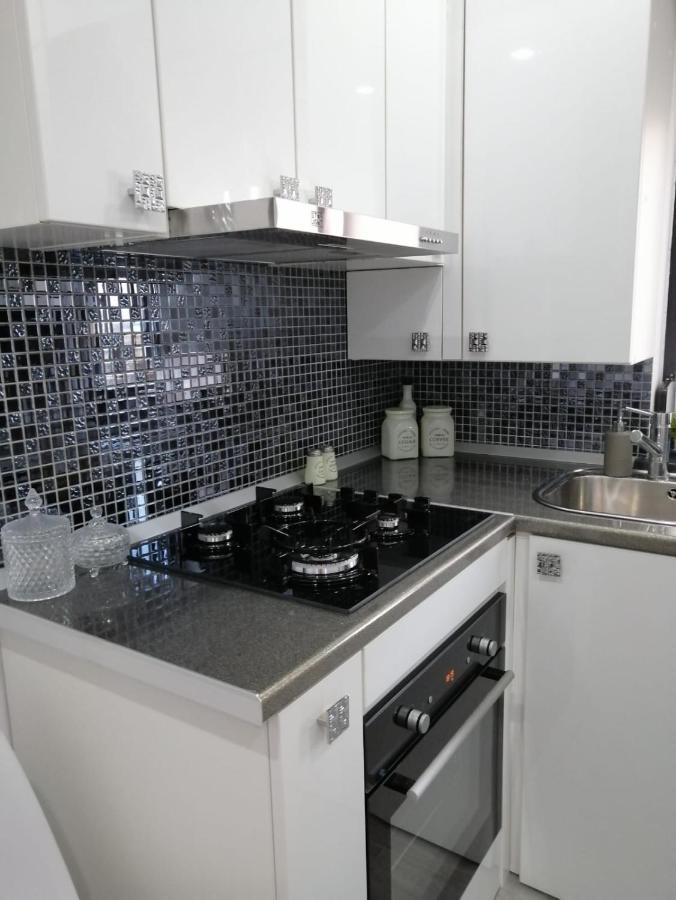 Nemo Apartment นาโวดาริ ภายนอก รูปภาพ